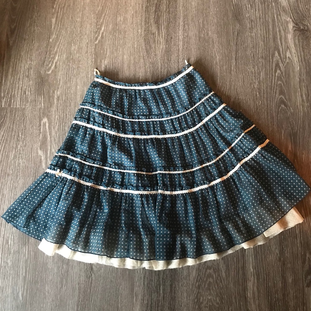 Lois Crayon ruffle skirt Japanese brand. Kawaii!